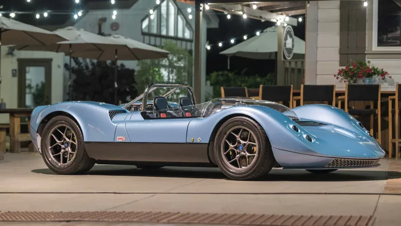 سيارة N1A..  تحفة جديدة تجسد فلسفة السيارات التناظرية الخالصة (فيديو)