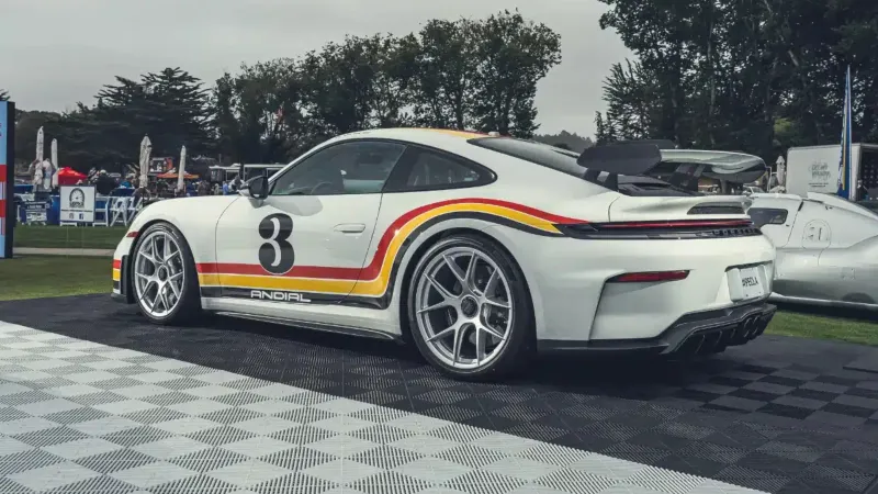 تصميم خاص لسيارة Porsche 911 GT3 يحتفي بإرث Andial Motorsports في Monterey Car Week
