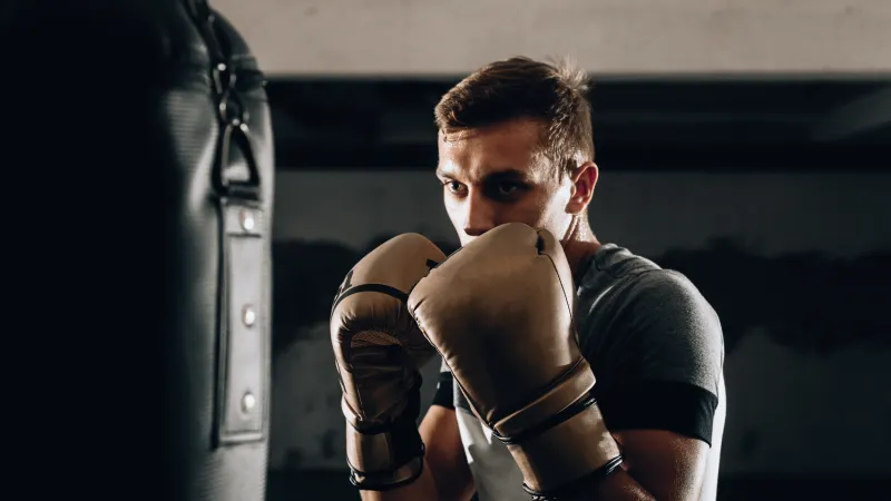 هل تساعد رياضة الملاكمة في بناء العضلات؟ إليك فوائدها وأضرارها المحتملة