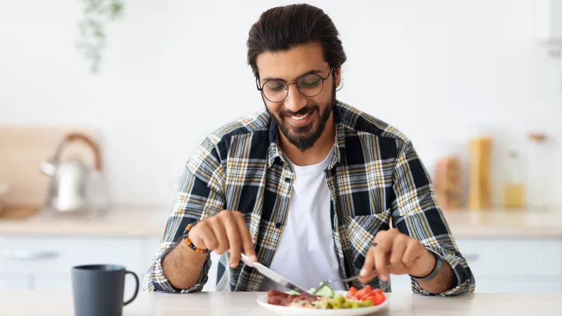 أي نظام غذائي تختار لخسارة الوزن: دهون الكيتو أم بروتين رجيم اللحم؟