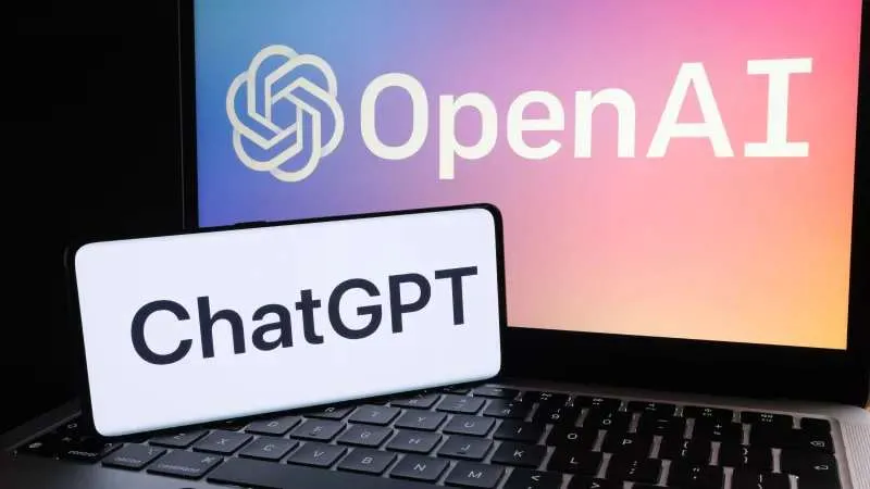 المصدر: Shutterstock بعد موجة انتقادات.. OpenAI تحذف ميزة "اكتشاف المحادثات" من شات جي بي تي