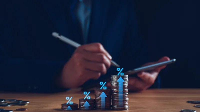 دليلك للنمو بذكاء: 10 استراتيجيات مبتكرة لزيادة إيرادات شركتك الناشئة