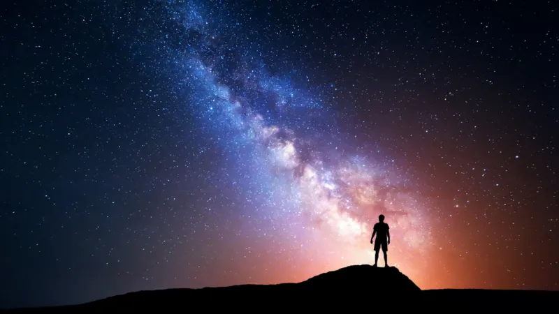 حدث فلكي مميز يزين سماء السعودية والعالم العربي