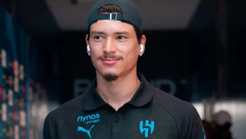 إنزاغي يرسم ملامح الهلال: التشكيل الأساسي في مواجهة الرياض