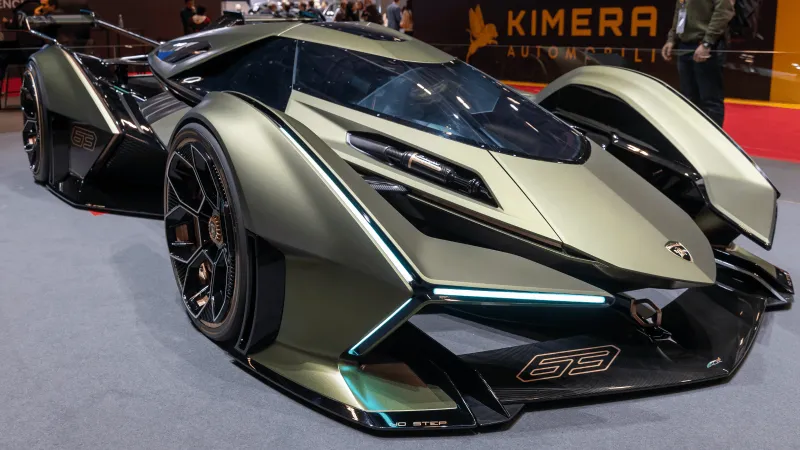 لامبورغيني V12 Vision GT.. سيارة مستقبلية بمحرك V12 أسطوري (فيديو)