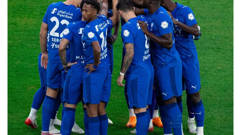  الهلال يواجه منافسة أوروبية لتجديد عقود نجومه الثلاثة