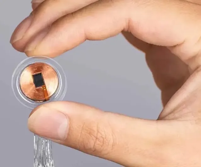 هل تغيّر تجارب نيورالينك البشرية مستقبل التواصل؟ شريحة ماسك تدخل مرحلة الاختبار