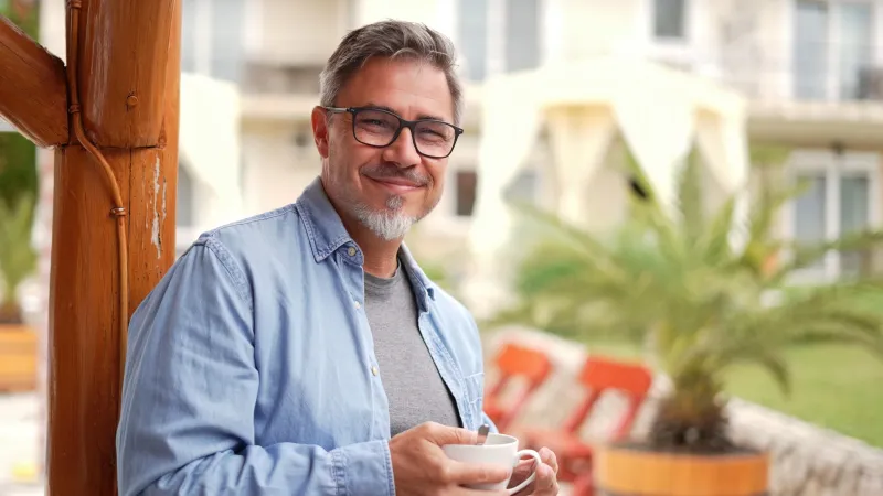 كيف تتجاوز الخوف من التقدم في العمر وتعيد اكتشاف نفسك وحياتك؟