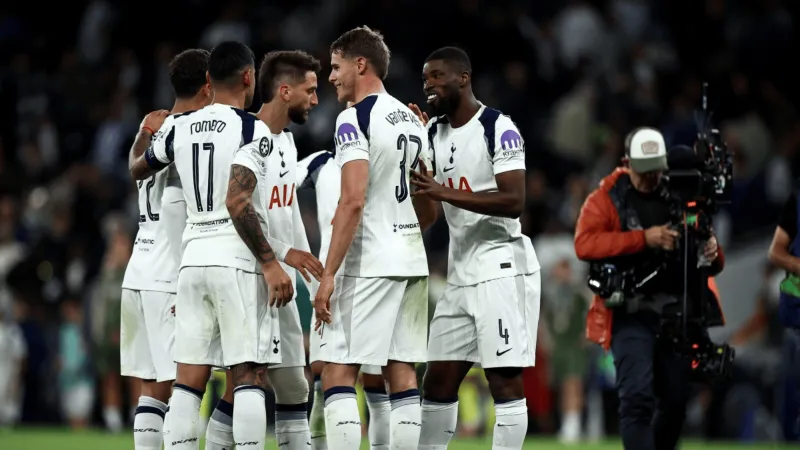 التشكيلات المتوقعة لتوتنهام وولفرهامبتون في الدوري الإنجليزي