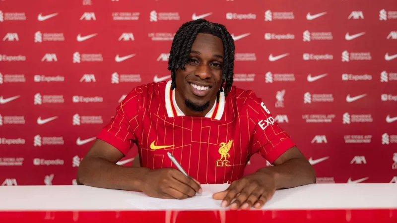 سلوت يضع جيريمي فريمبونغ في قفص الاتهام بعد الهزيمة (فيديو)