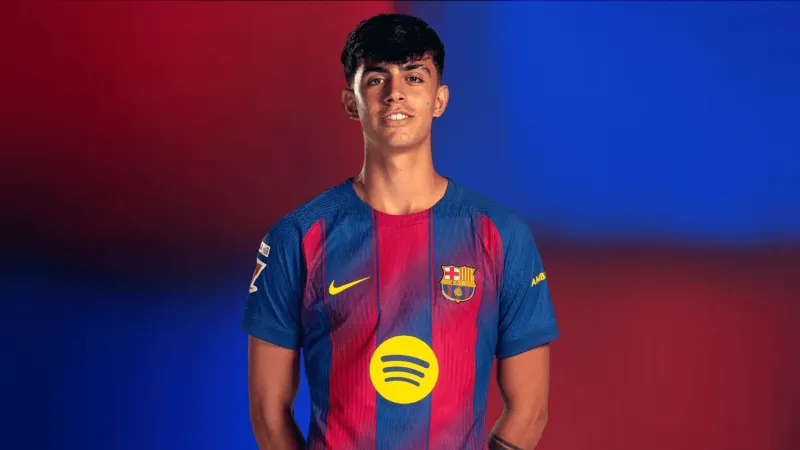  فليك يضع ثقته في بيرنال بعد عودته من الرباط الصليبي (فيديو)