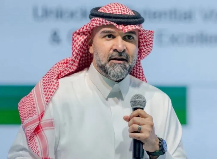 فهد سندي يرد بسخرية على شائعات تعاقد الاتحاد مع يورغن كلوب (صور)