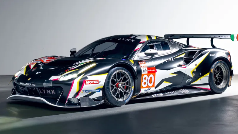 فيراري 488 GTE إيفو 2019 تُعرض في مزاد بأكثر من مليون دولار