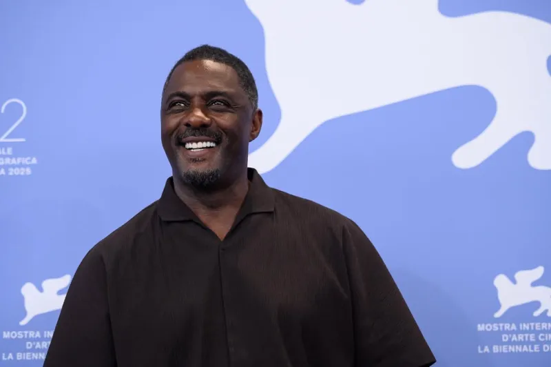 إدريس إلبا يسطع في "A House of Dynamite" بمهرجان فينيسيا