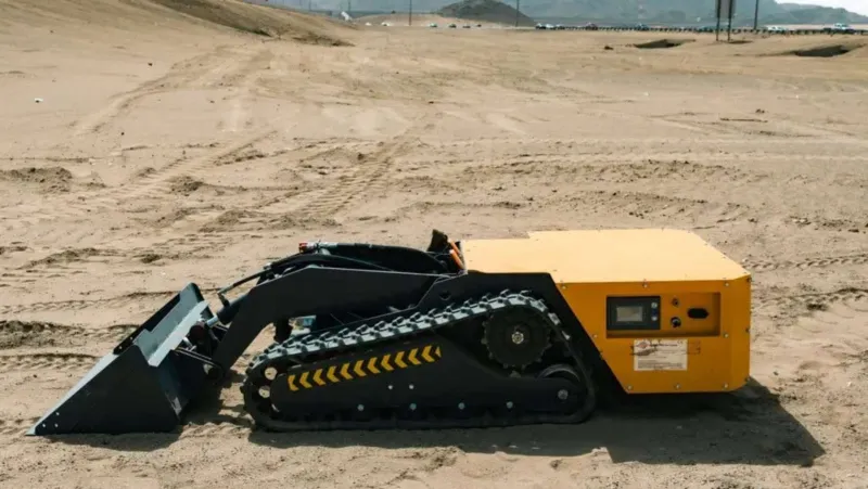 الهيئة العامة للطرق تُطلق جيلًا جديدًا من صيانة العبارات بروبوت خالٍ من الانبعاثات (فيديو)