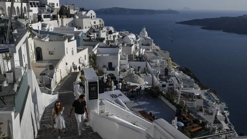 تجارب لا تُنسى: أفضل الوجهات السياحيّة الفاخرة لأصحاب الأعمال