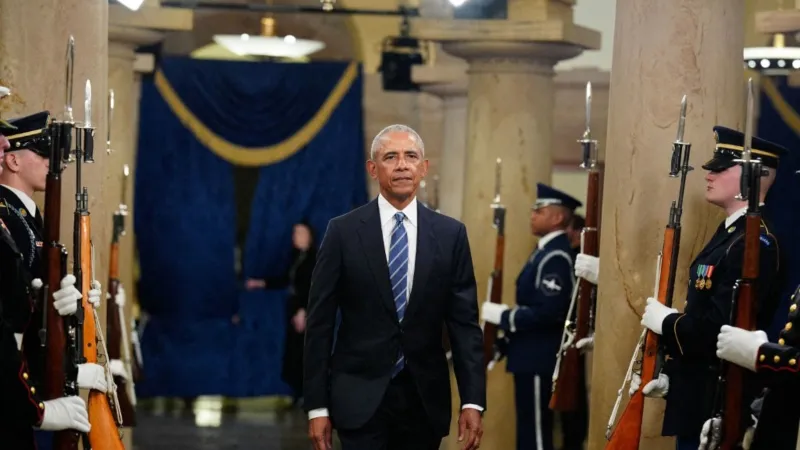 باراك أوباما يفوز بجائزة إيمي الثالثة عن سرد "Our Oceans" (فيديو)