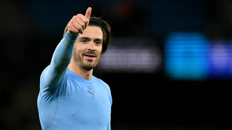 ما الذي فعله جاك غريليش ليُتوج بجائزة لاعب الشهر في الدوري الإنجليزي؟