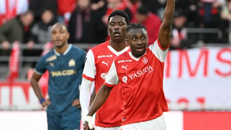 تفاصيل عقد فالنتين أتانجانا مع الأهلي السعودي (فيديو)