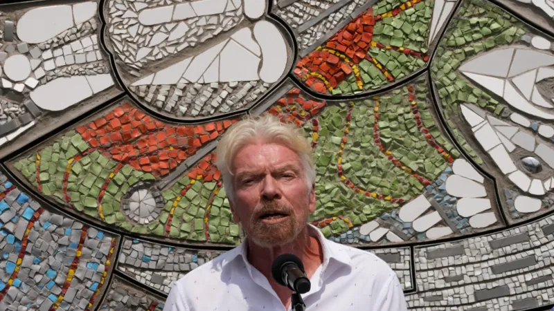 جزيرة الملياردير ريتشارد برانسون تشهد مأساة غامضة جديدة (فيديو)