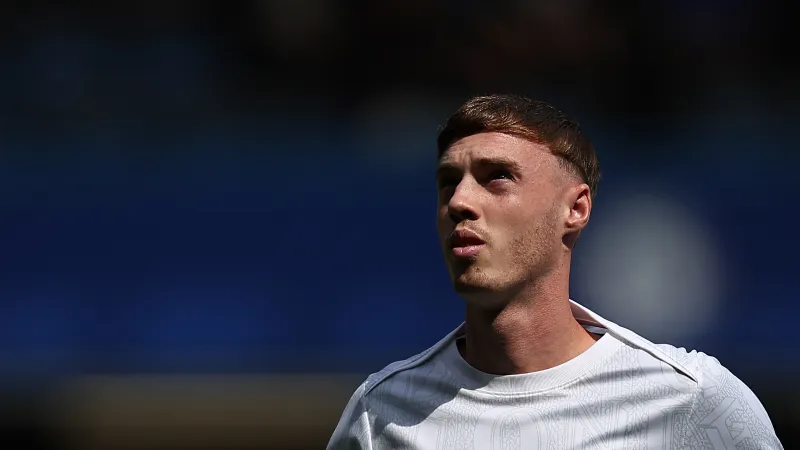 من الملعب إلى الأناقة.. كول بالمر يخطف الأنظار بأيقونة الساعات الفاخرة