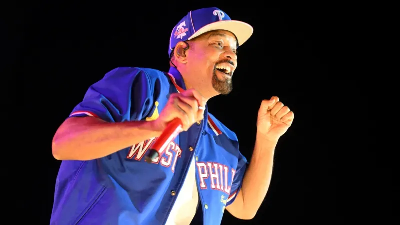 سخرية من نوع خاص.. ويل سميث يرد بجمهور من القطط (فيديو)