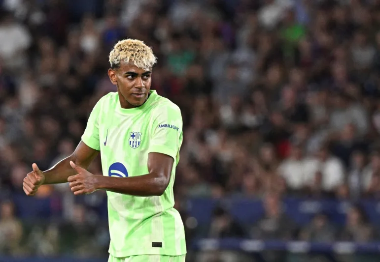  لامين يامال يكشف عن طموحاته مع برشلونة والمنتخب الإسباني