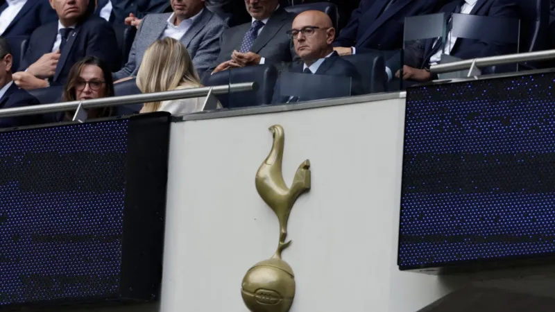 استثمارات خليجية وأمريكية تترقب مصير ملكية توتنهام