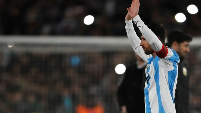 بعد اعتزاله اللعب الدولي.. كم تبلغ ثروة ميسي الحالية؟