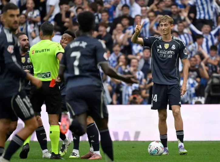 بعد الطرد المثير للجدل.. هل ينجح ريال مدريد في استعادة مدافعه قبل الجولة المقبلة؟ (فيديو)