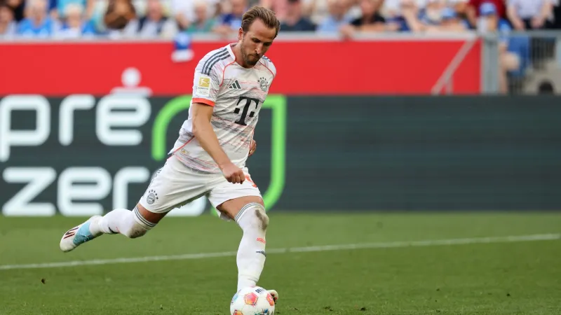 هل سينجح توتنهام في إعادة كين بعد كشف شرطه الجزائي؟ (فيديو)