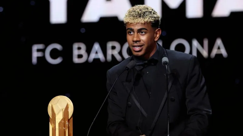 لامين يامال: هذه الأشياء الأربعة لا تغيب عني في أي سفرية