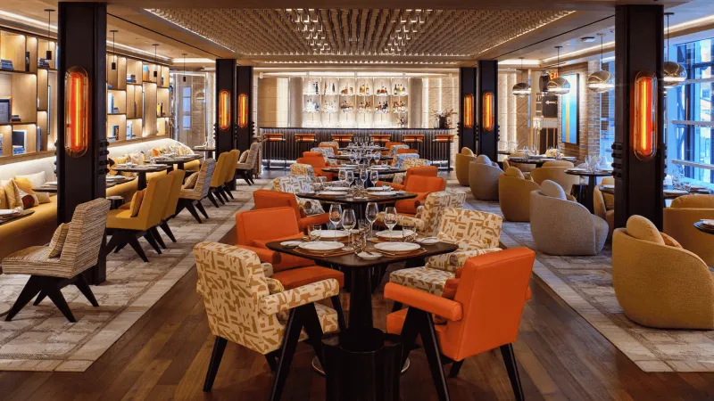 مطعم Louis Vuitton في نيويورك.. فخامة تبدأ من كوب القهوة