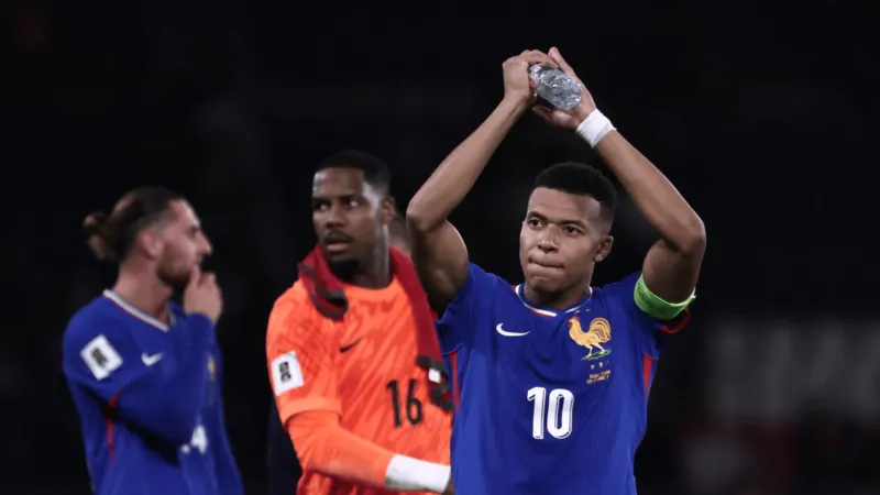 كيليان مبابي يتحدث عن ضغوط الشهرة: "أتمنى أن يبتعد أبنائي عن كرة القدم"!