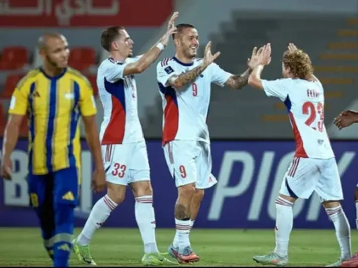 دراما آسيوية مثيرة.. الشارقة يقلب الطاولة ويفوز 4-3 على الغرافة