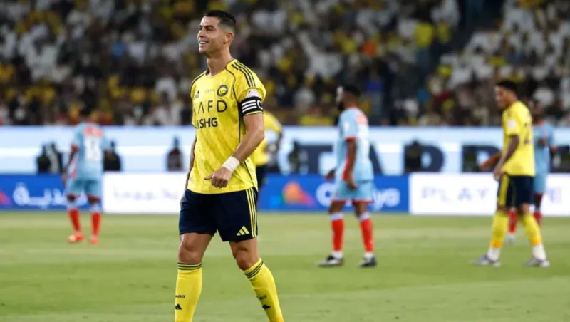 رونالدو يوقع على هدفه الـ944 تاريخيًا ويتخطى حمد الله في دوري روشن (فيديو)