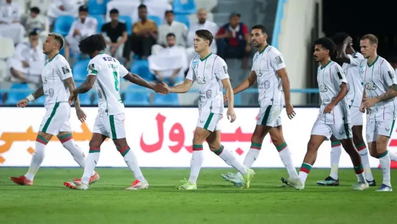 هدف ناري يمنح الأخدود فوزًا مهمًا وتأهلًا لكأس الملك (فيديو)