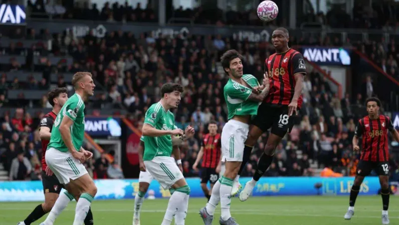 مفاجآت البريميرليج.. بورنموث يتعادل مع نيوكاسل ويصعد للمركز الثالث