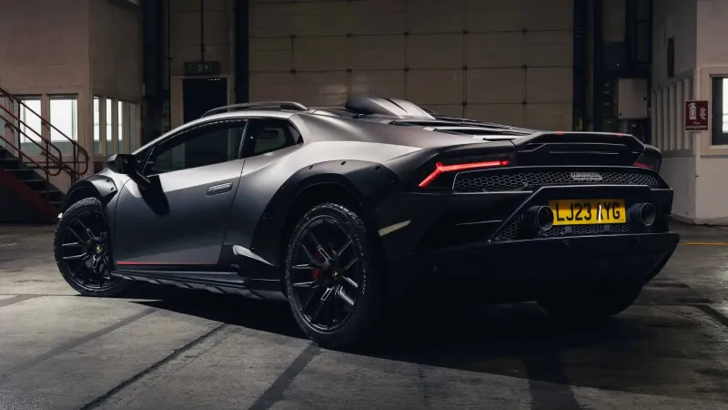 نهاية أسطورة الأداء.. لامبورغيني تطوي صفحة محرك V10