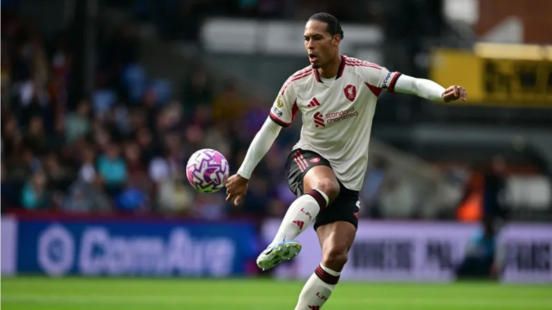 كيف استقبل ليفربول هزيمته الأولى؟ فان دايك يكشف ما حدث 