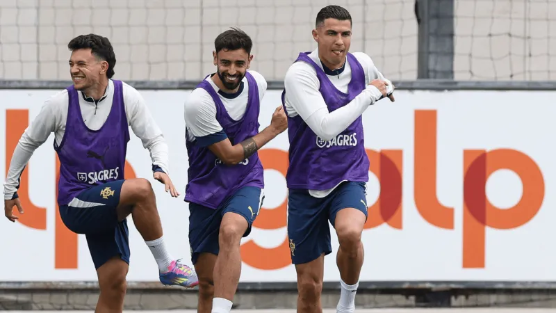 برونو فرنانديز يخذل رونالدو ويرفض طلبه