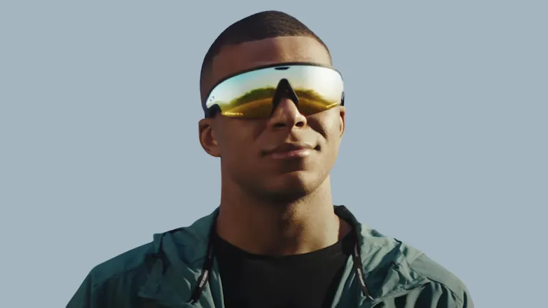 نظارات Oakley Meta Vanguard.. ذكاء اصطناعي يعزز أداء الرياضيين بسعر قياسي (فيديو)