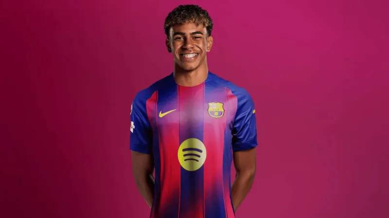 من ملعب الكرة إلى ساحة السلة.. لامين يامال يُظهر جانبًا جديدًا من شخصيته الرياضية (فيديو)