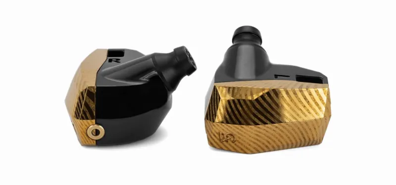 Andromeda 10: عشرة محولات صوتية ترتقي بتجربة الاستماع الفاخرة