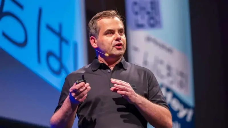 ديب إل تنافس الشركات الكبرى بإطلاق وكيل ذكاء اصطناعي جديد