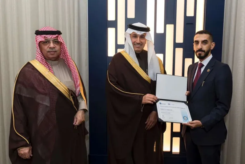 إنجاز سعودي جديد: سلطان مشرف يدخل التاريخ من بوابة الطيران الدولي