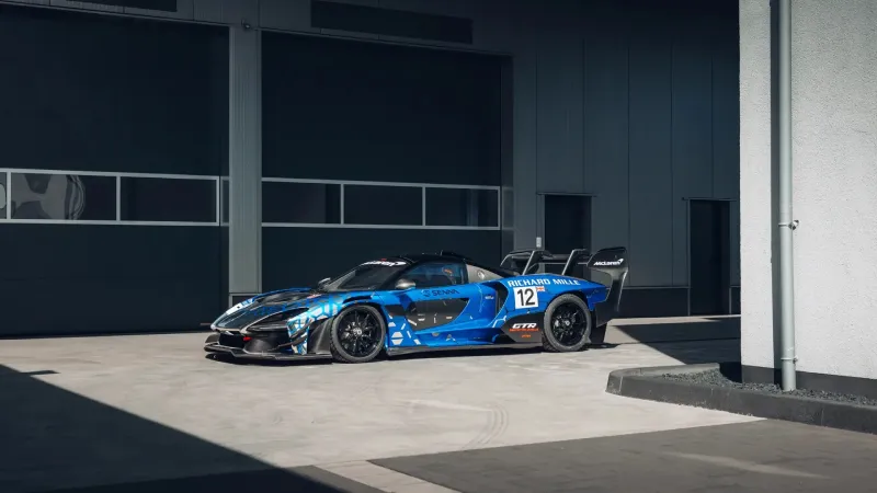 أول نسخة من ماكلارين سينا GTR معروضة للبيع في ميونيخ بهذا السعر