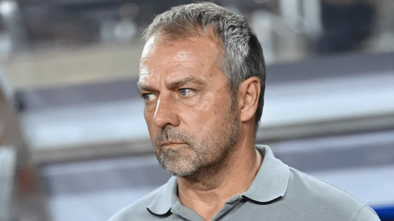 فليك يكشف عن أزمة أولمو ويوجه رسالة قوية لريال مدريد (فيديو)