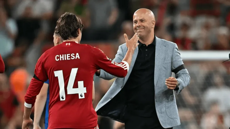 كييزا خارج حسابات سلوت رغم تألقه أمام بالاس (تفاصيل)