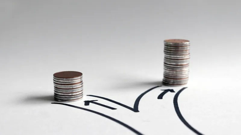 رواتب التقنية 2025 تكشف سباقًا محمومًا بين الشركات الكبرى